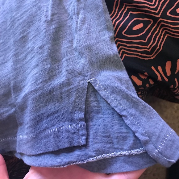 Plain Gray Shirt - Picture 3 of 3